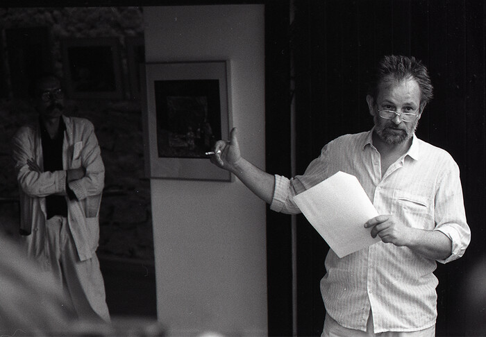 Galántai György kiállítást nyit meg. fotó: Simon Csilla